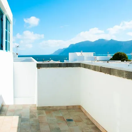 Surf Rooftop